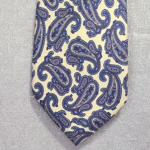 100% Silk MARC LEWIS Paisley Tie in Navy and Cream Imported From ITALY‎